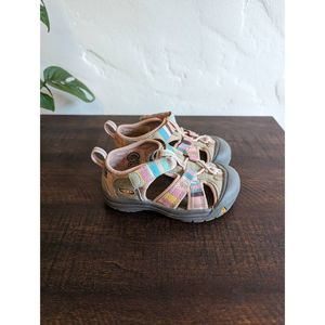 Keen Toddler Newport Hiking Sandals Pink Pastel Striped Sandals - Size 7